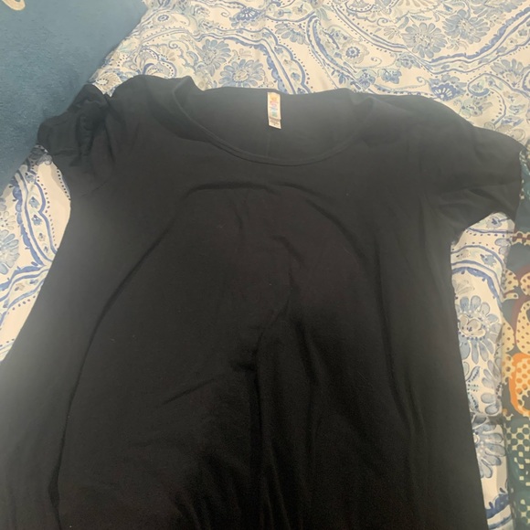 Lularoe bundle of 2 perfect Ts - Picture 3 of 3